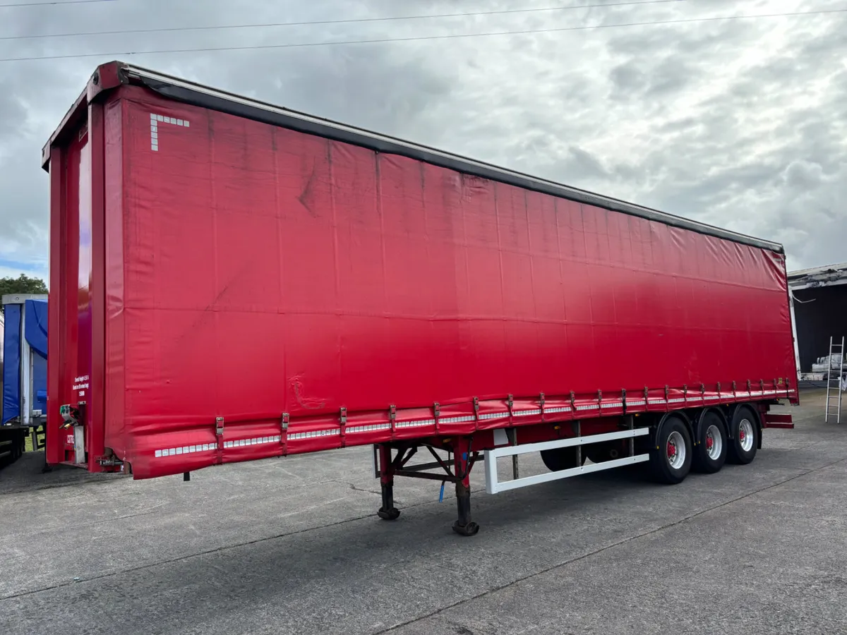 SDC Curtainside trailer 4.58 high ENXL curtains - Image 3