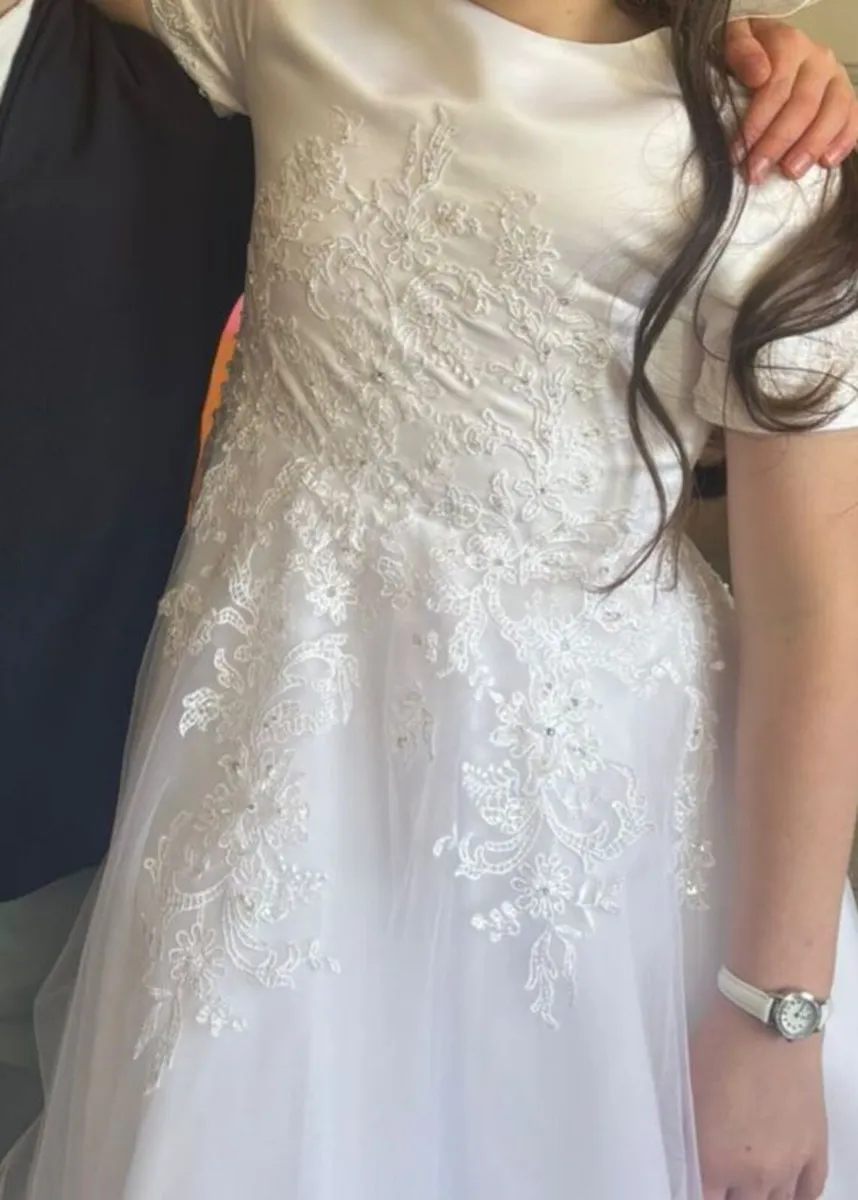 Communion dress - Image 3