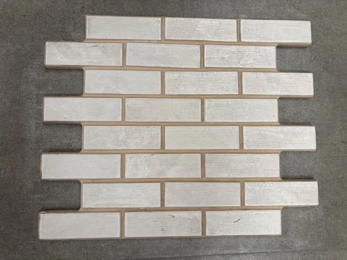 Tiles for Kitchen Walls - Image 1