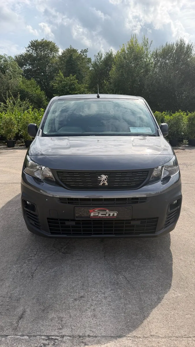 Grey Peugeot Partner 2021 (211) Low Miles - Image 2