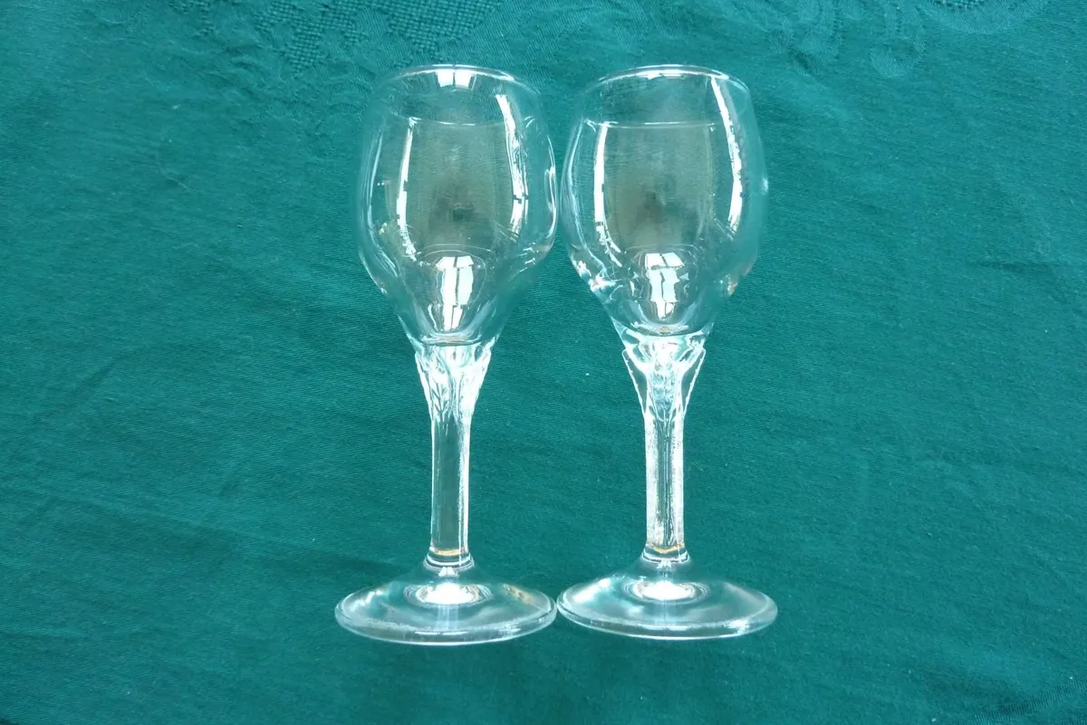 Sherry and liqueur glasses - Image 2