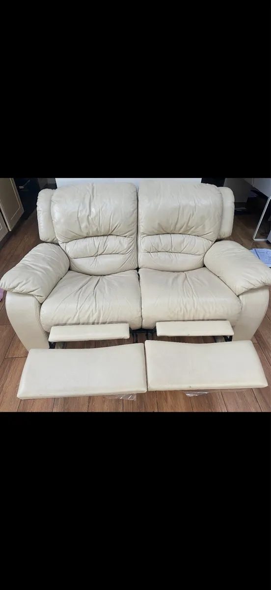 Two seater recliner leather sofa - Image 2