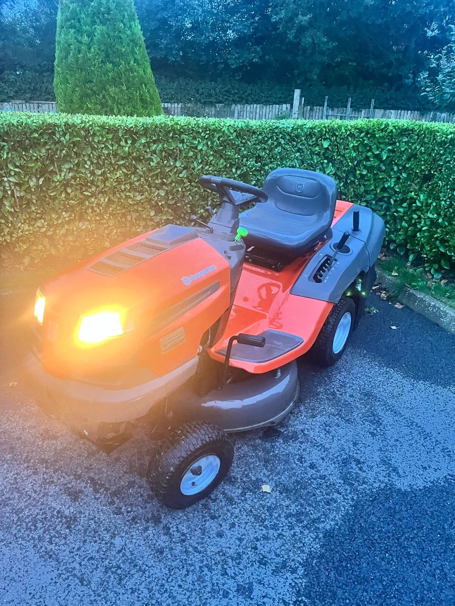 Husqvarna ride on mower - Image 1