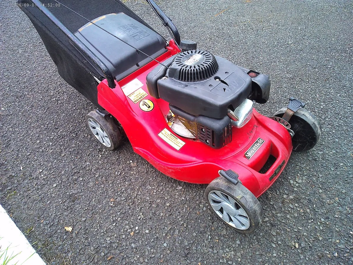 Lawnmower (for repair) - Image 2
