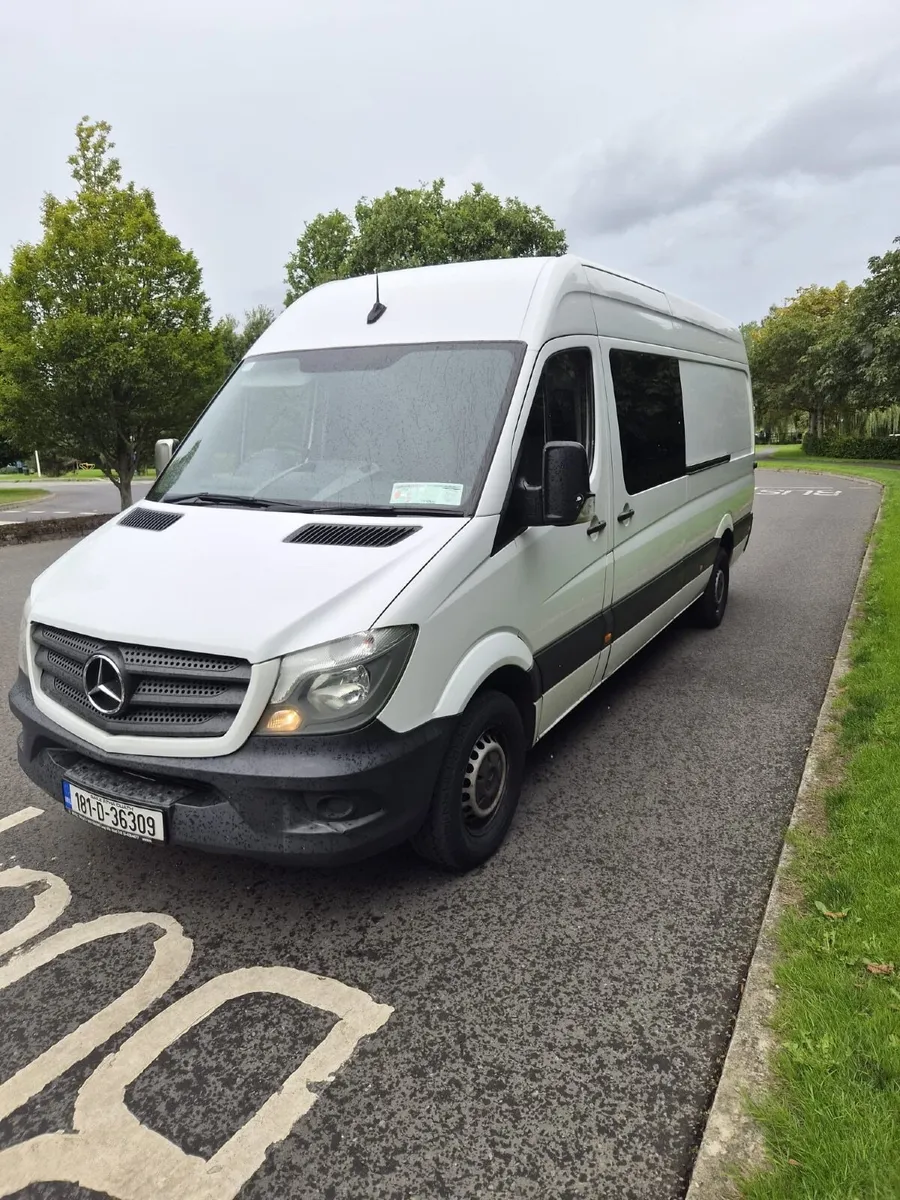 Mercedes-Benz Sprinter 2018 Crew Cab - Image 1