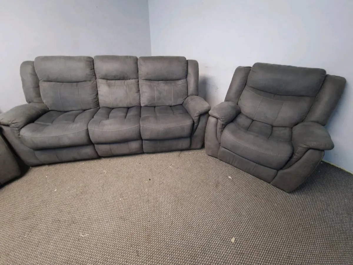 Sofas - Image 3