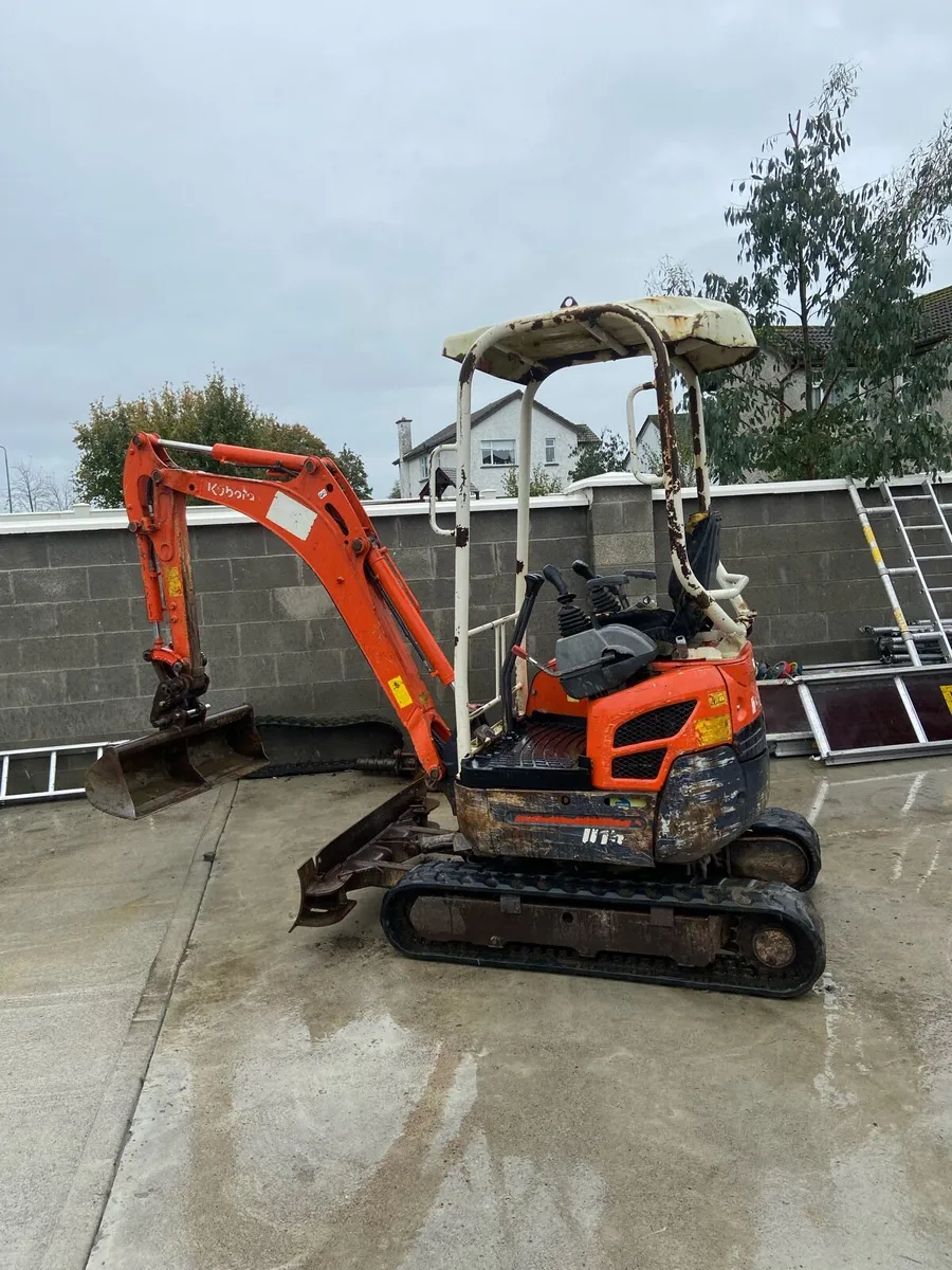 Mini digger - Image 1
