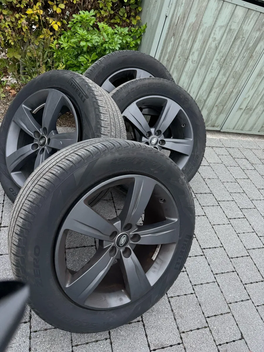 Alloys 19  for Land Rover - Image 1