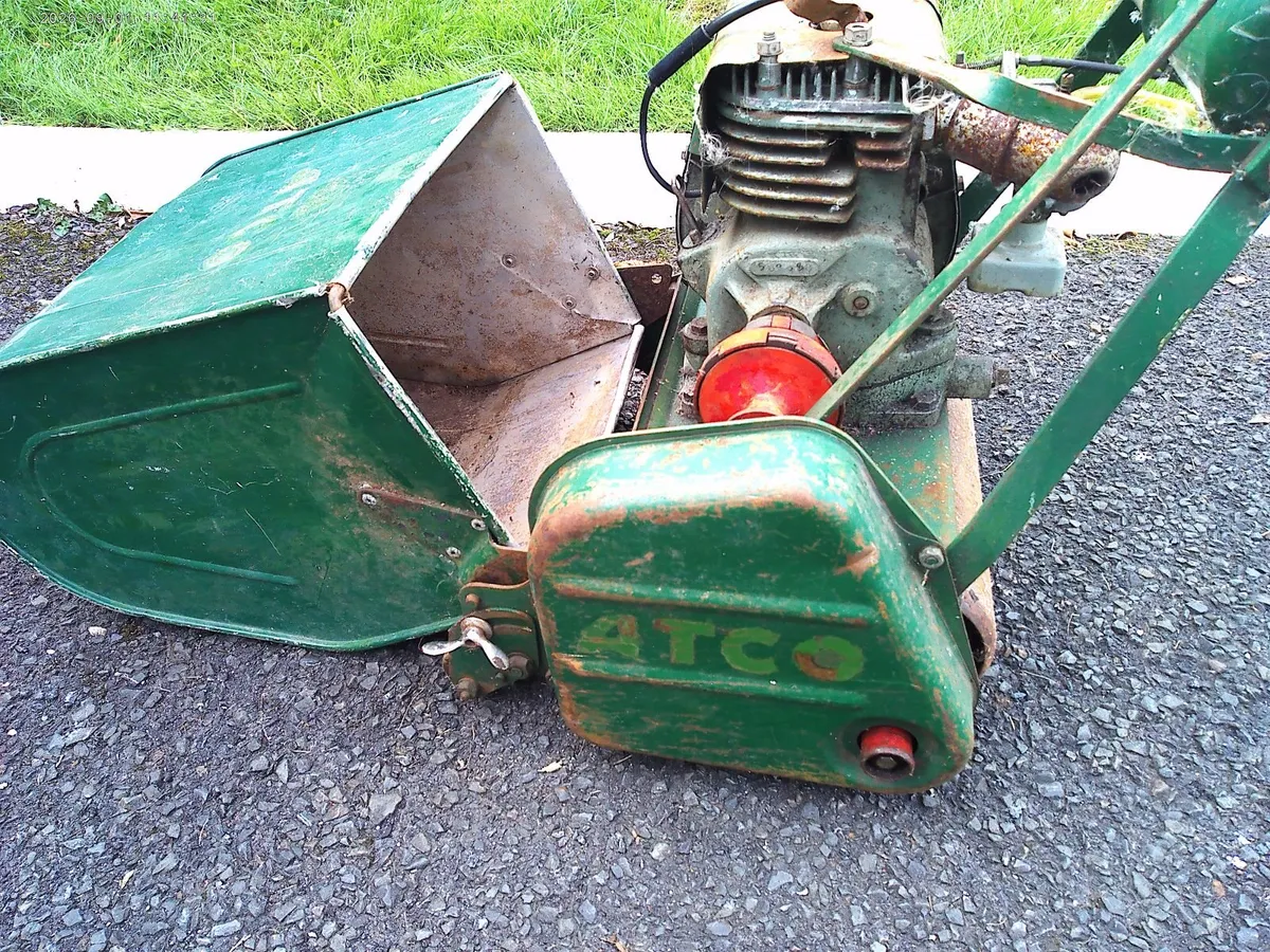 Lawnmower (for repair) - Image 3