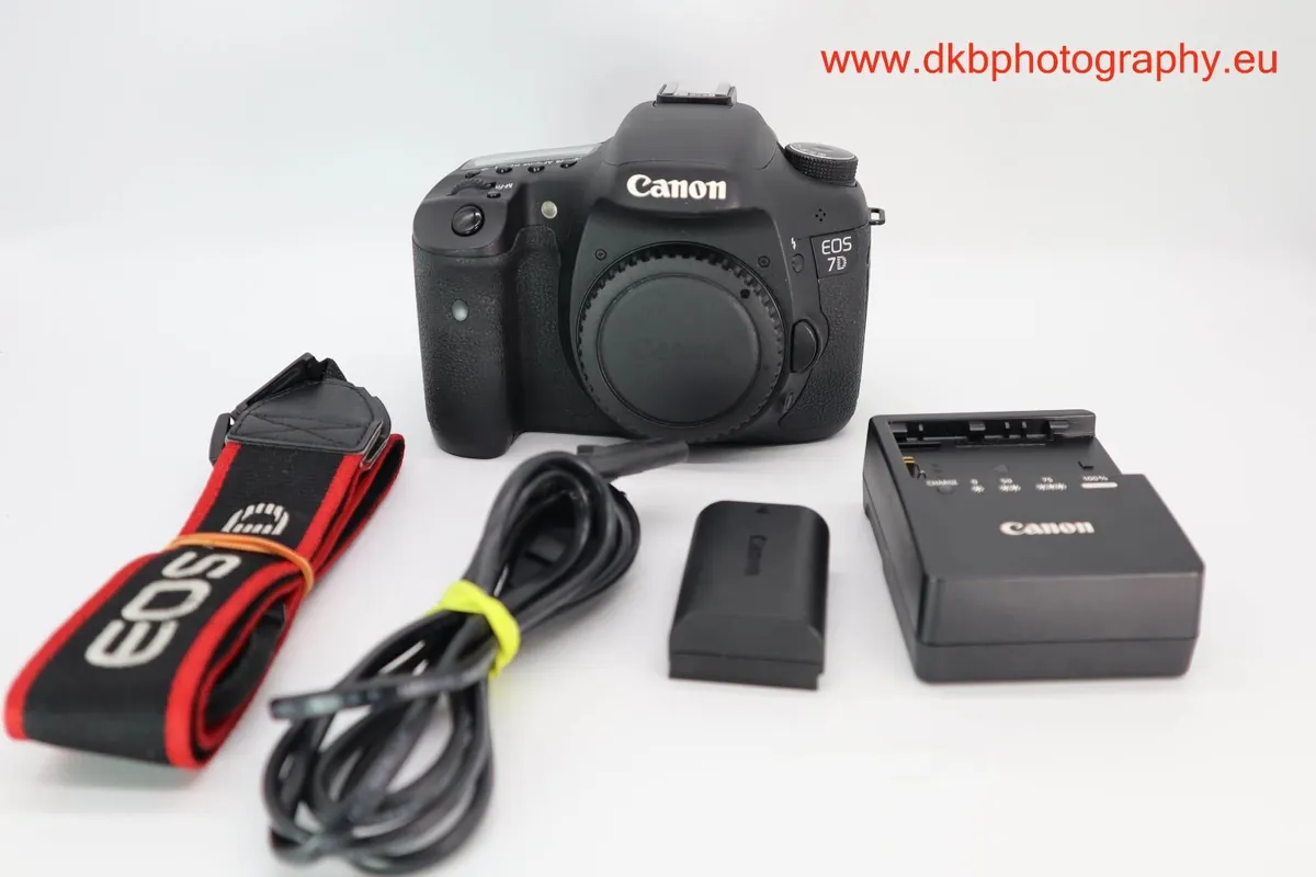 CANON 7D DSLR CAMERA #045 - Image 3