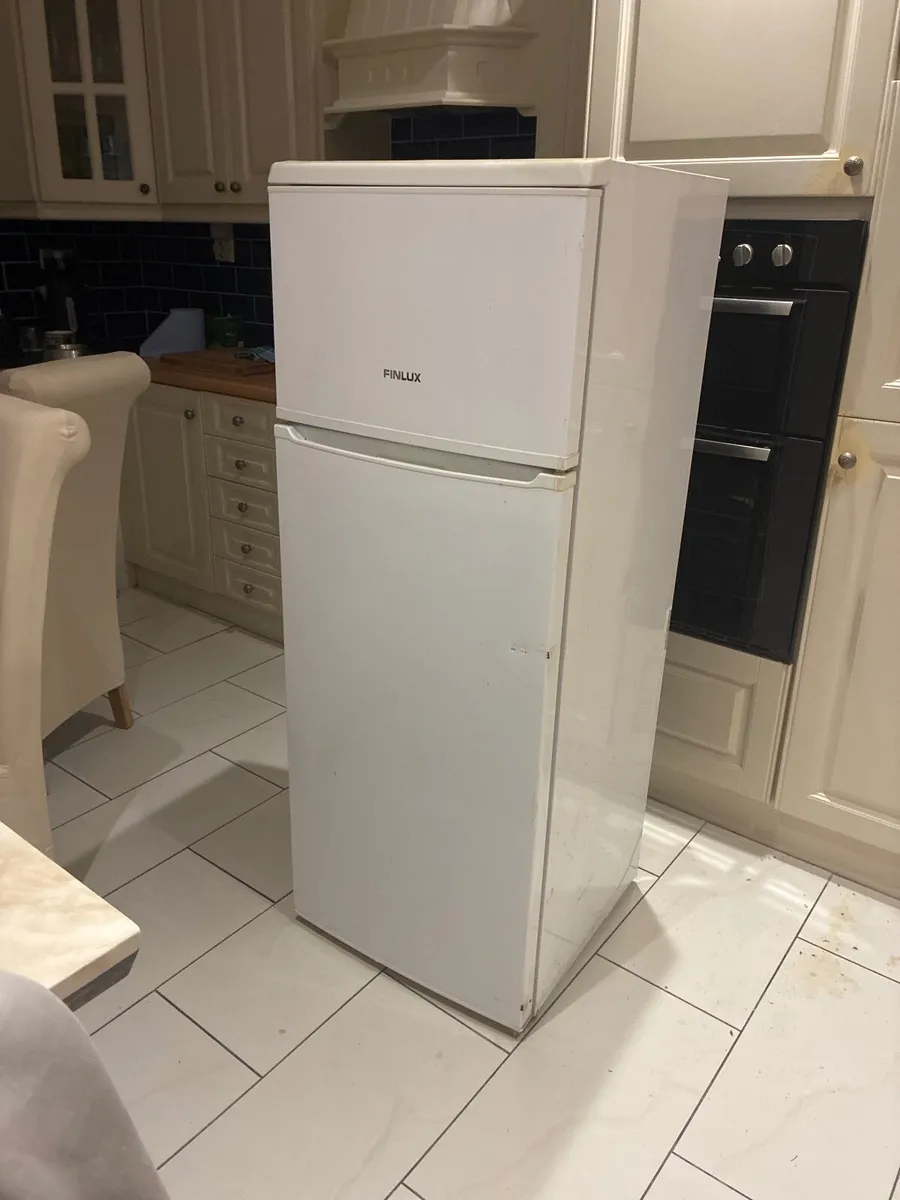 Fridge freezer