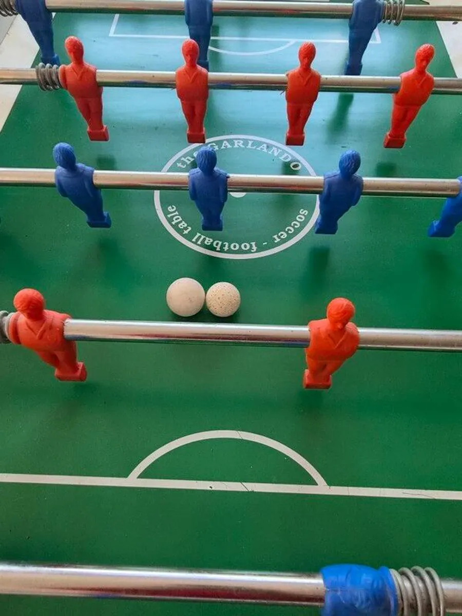 soccer table - Image 1