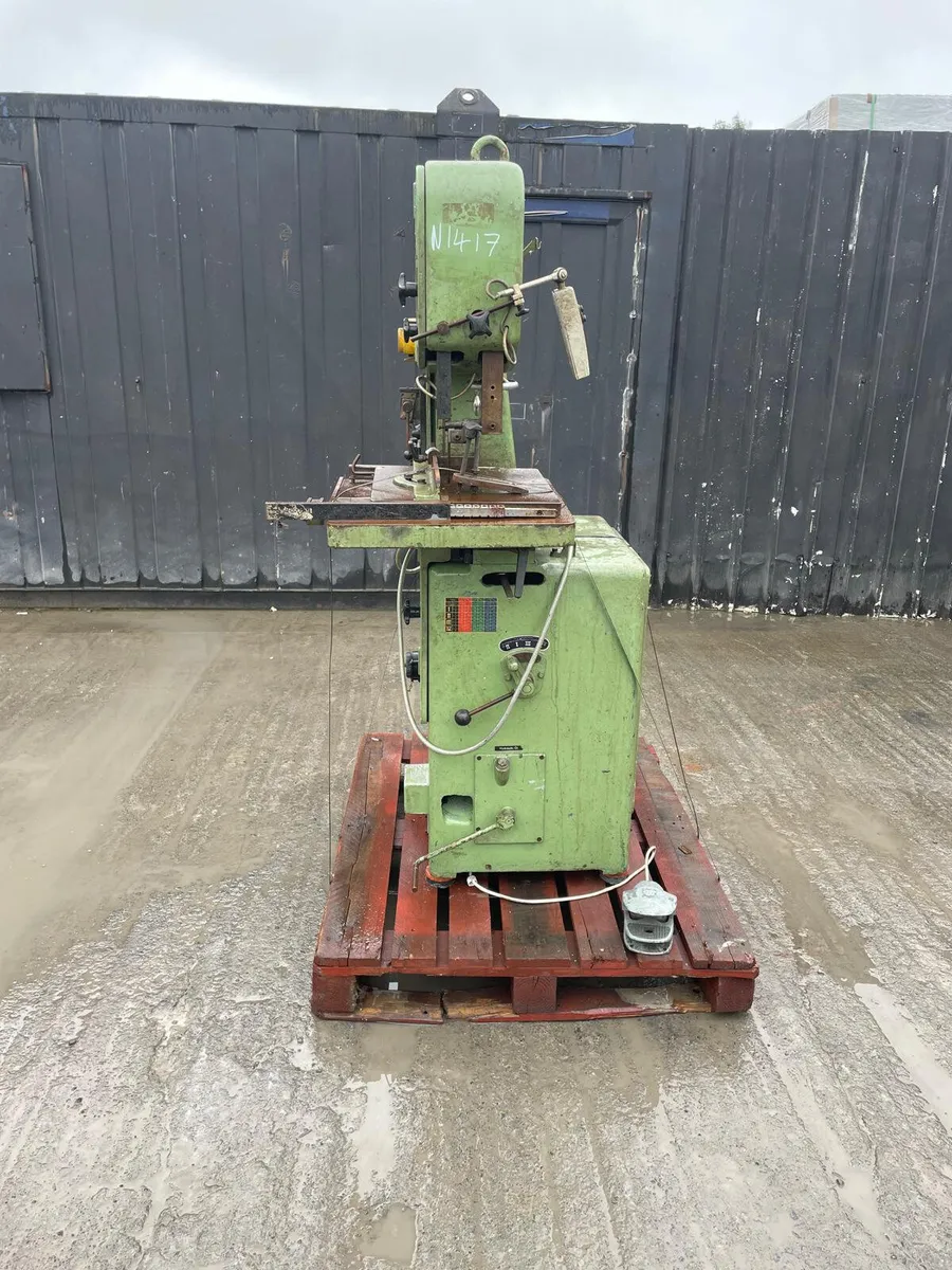 Mössner Rekord SM 420 Vertical Metal Bandsaw - Image 2