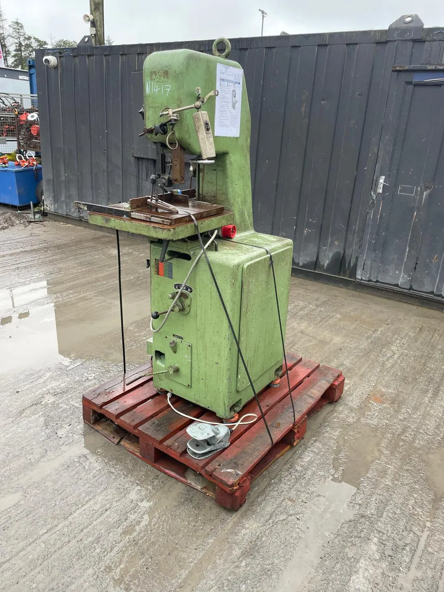 Mössner Rekord SM 420 Vertical Metal Bandsaw - Image 3