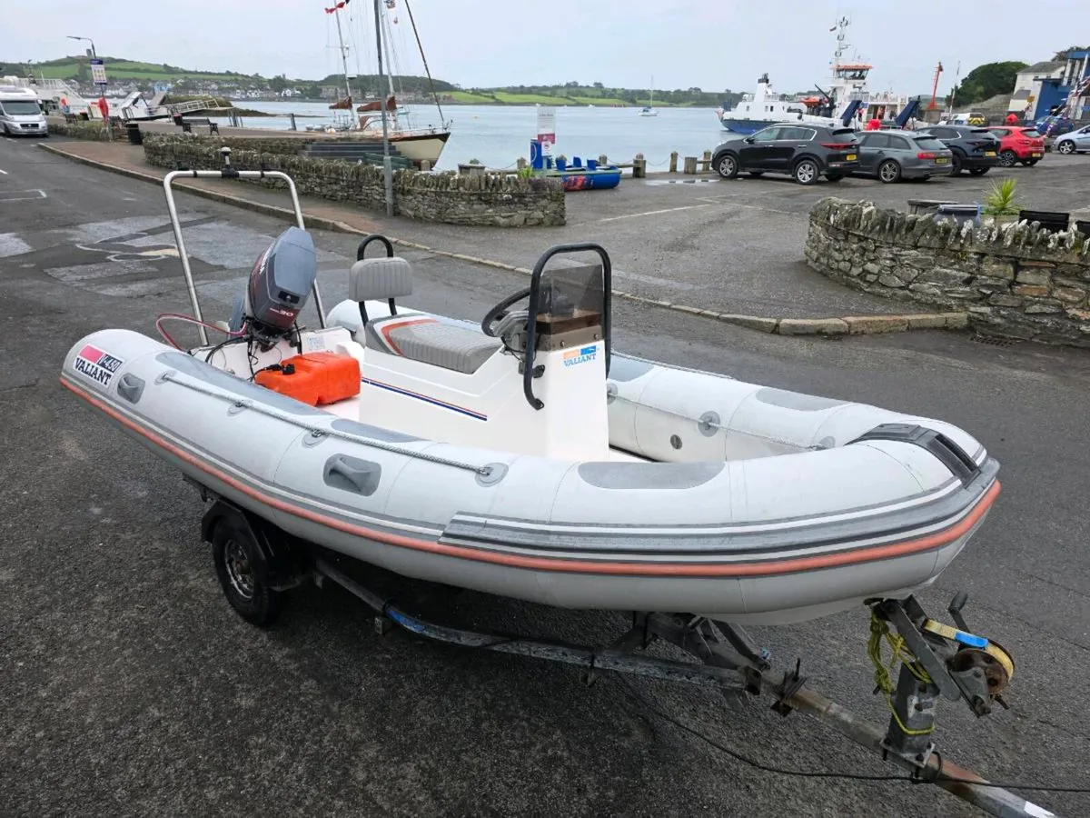 Valiant 450 4.5m RIB boat with trailer - Image 2