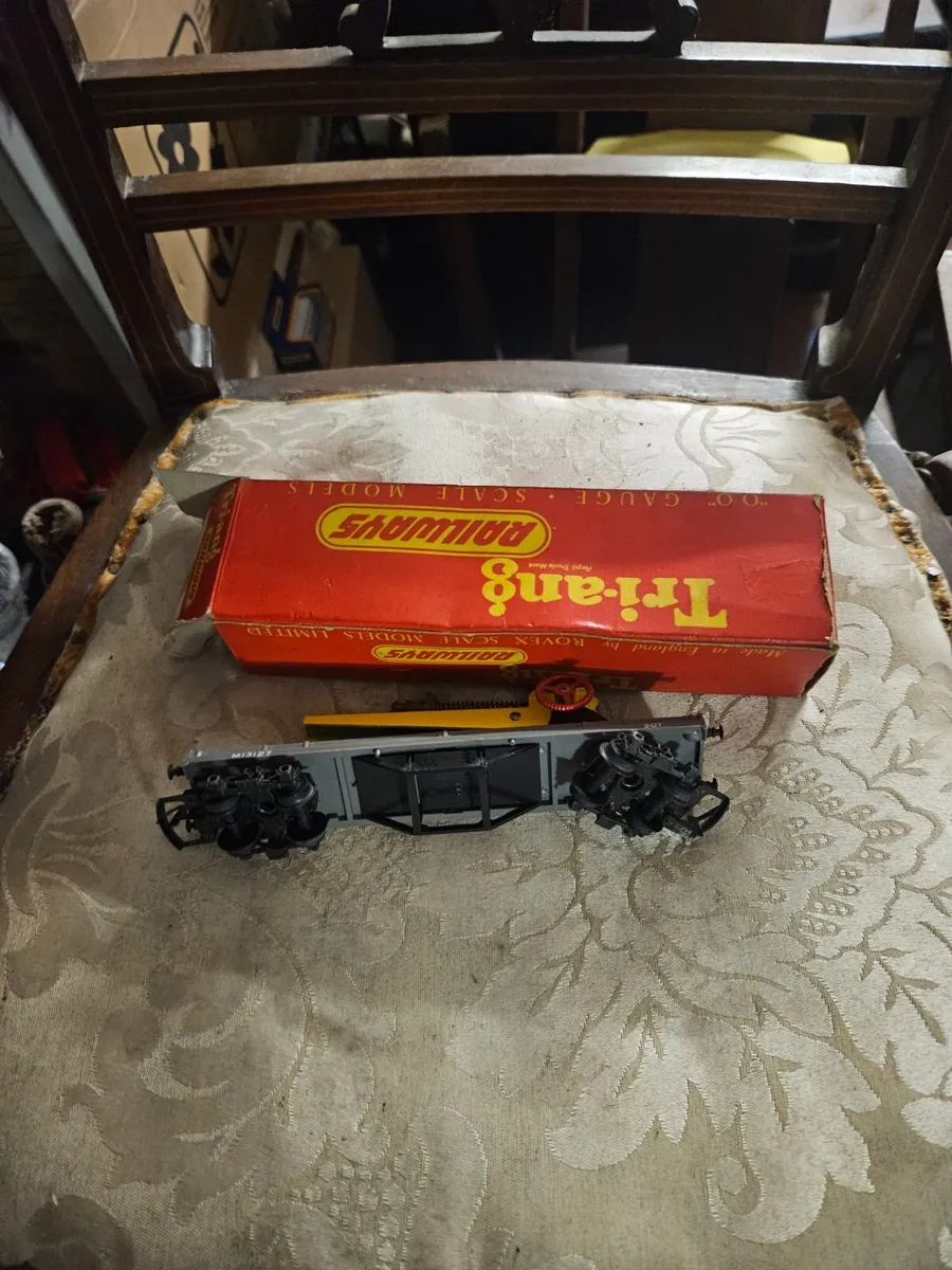 Hornby Triang OO Gauge Wagon - Image 1