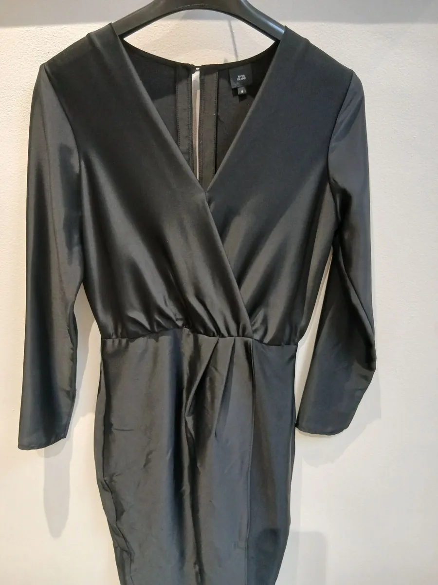 Ladies dress - Image 1