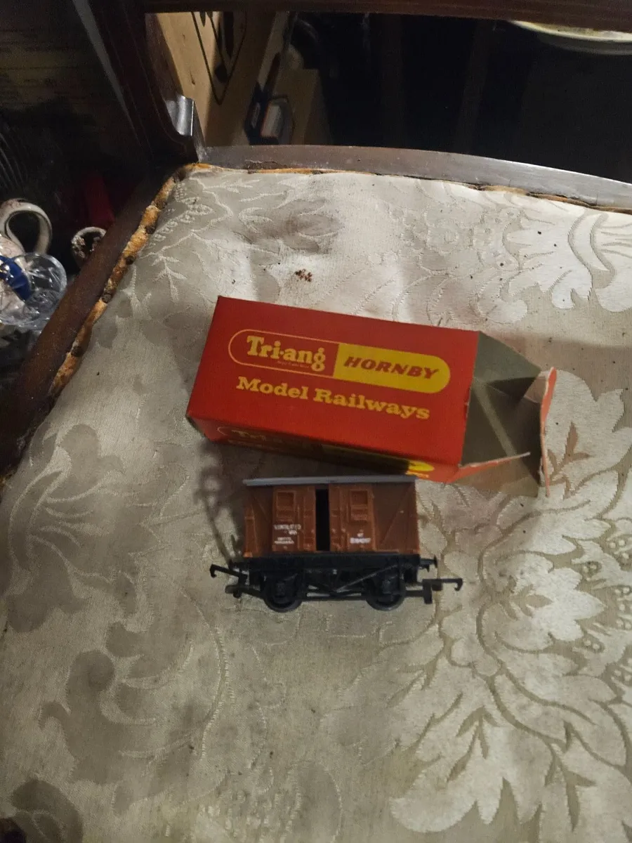 Hornby Triang OO Gauge Wagon