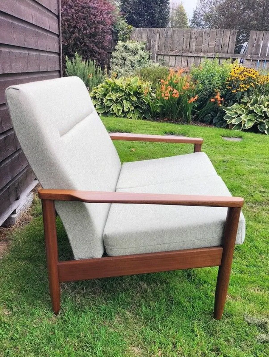 Mid Century Vintage Crannac Two Seater Settee - Image 3