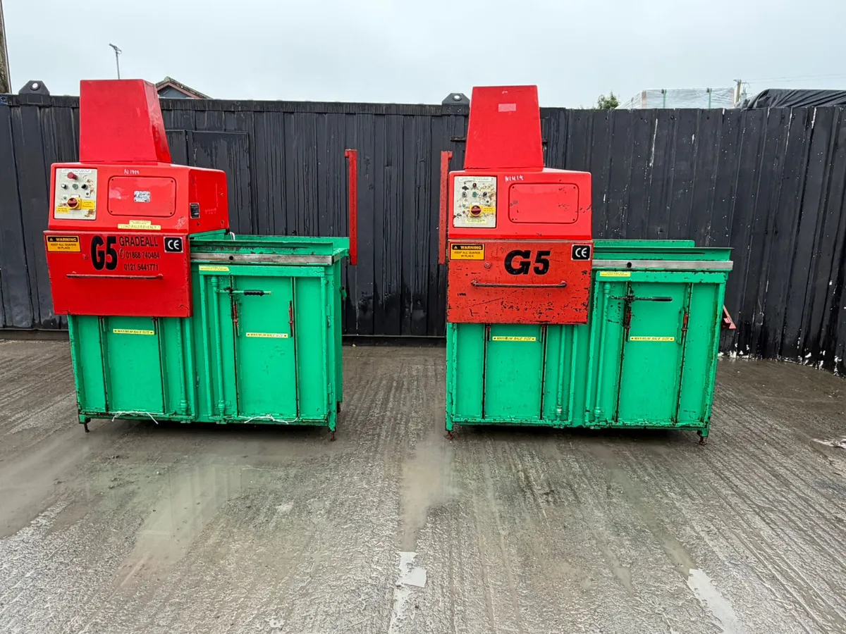 Gradeall G5 Twin Chamber Waste Baler - Image 2
