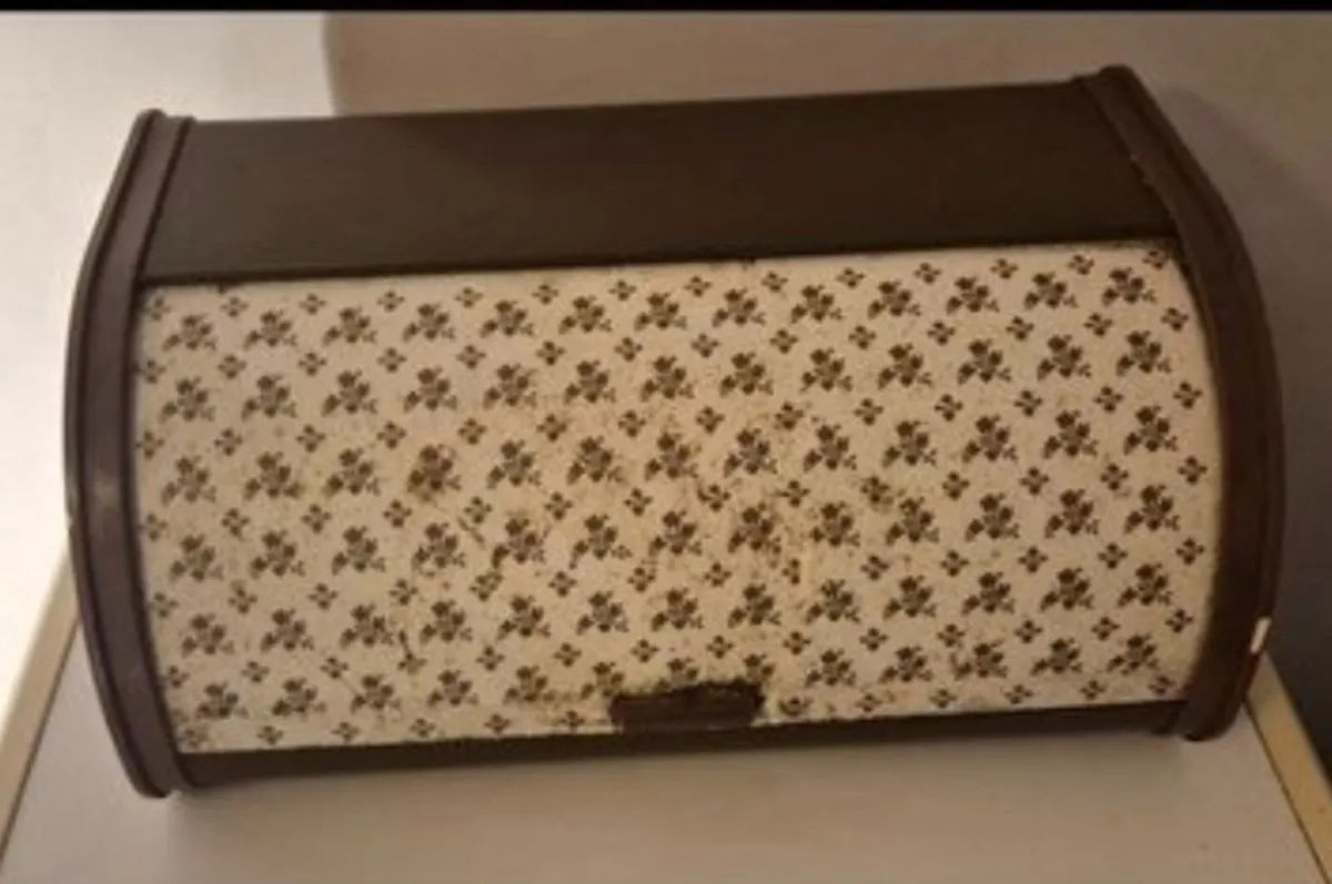 Mid century bread bin - Image 1