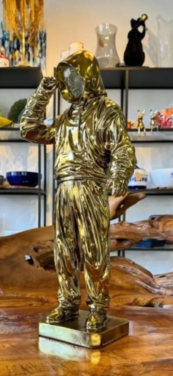 Sculpture - Image 2