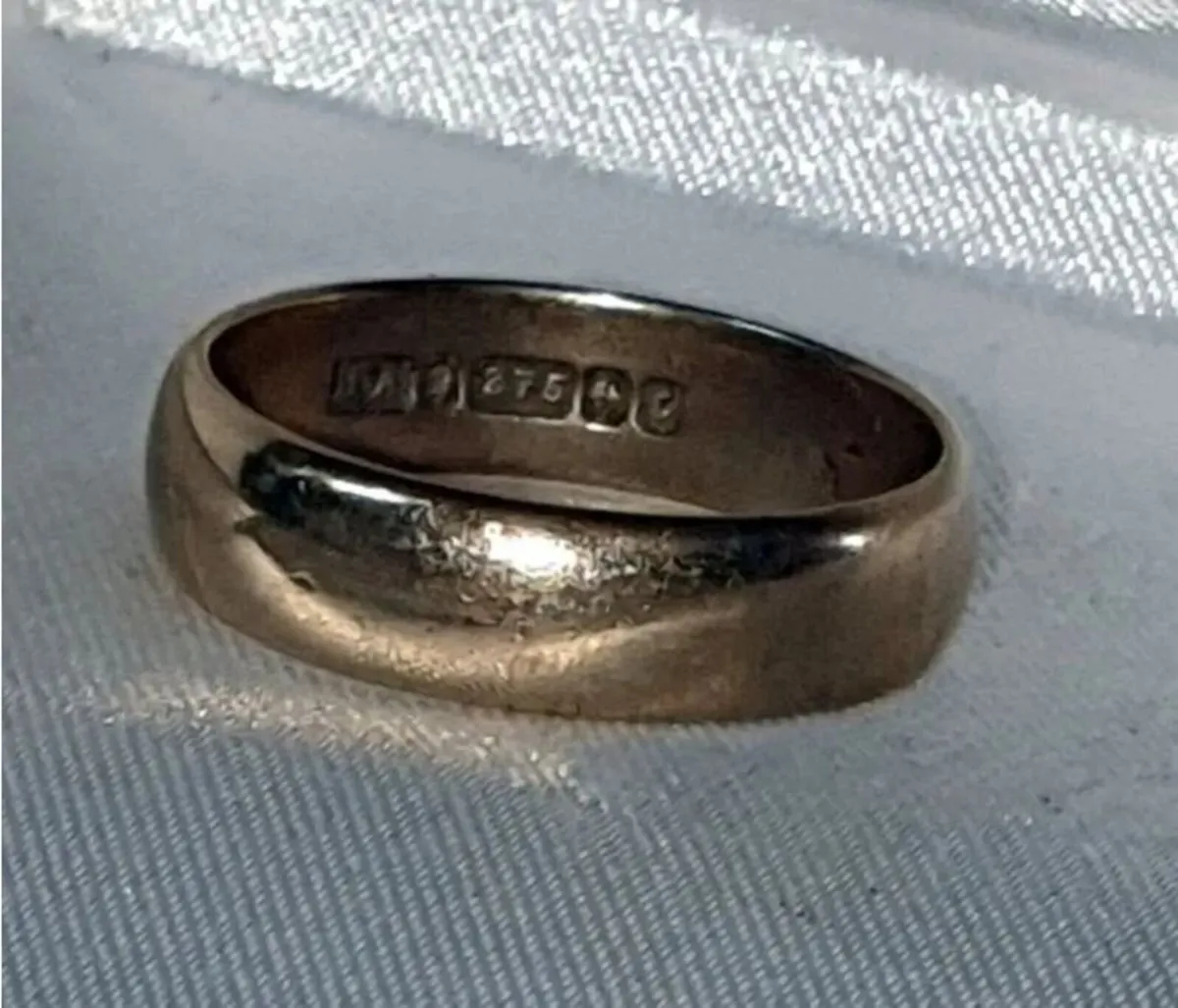 Vintage 9ct Gold Wedding Band Ring - Image 4