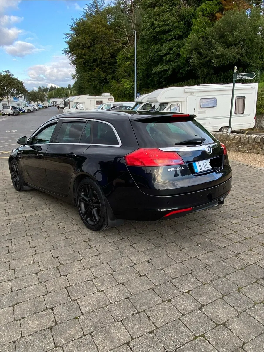 Insignia towbar - Image 1