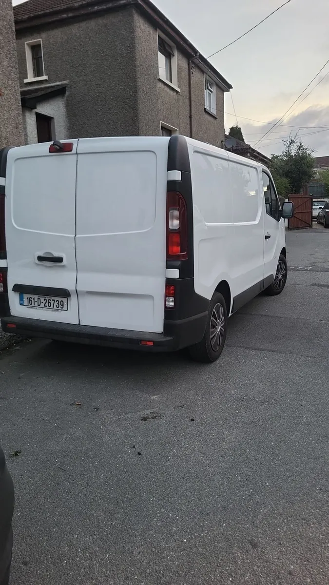 Opel Vivaro 2016