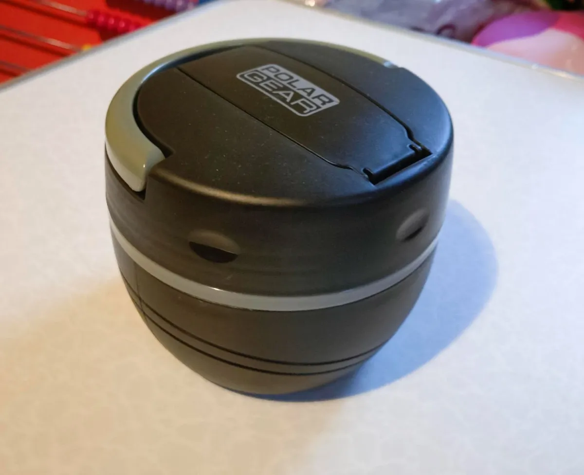 TRAVEL FOOD CONTAINER (GOOD CONDITION). - Image 1