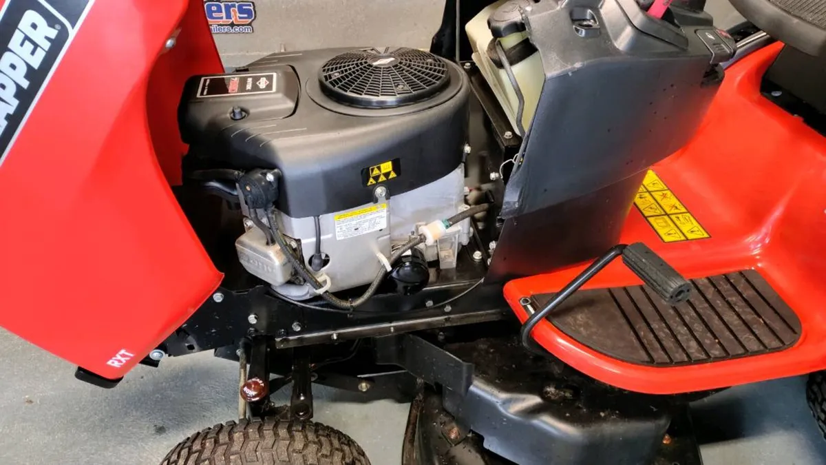 Ride on lawnmower Snapper mower - Image 4
