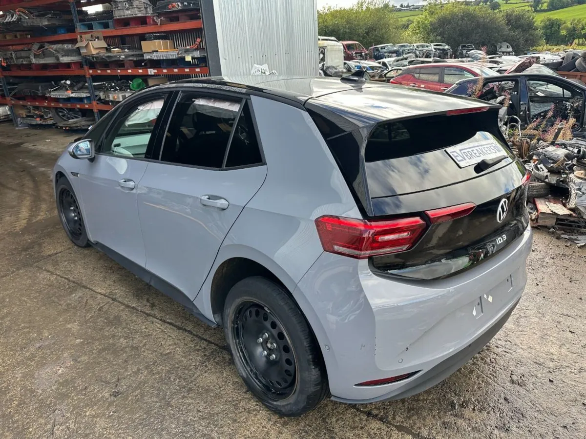 VOLKSWAGEN ID3 FOR BREAKING - Image 4