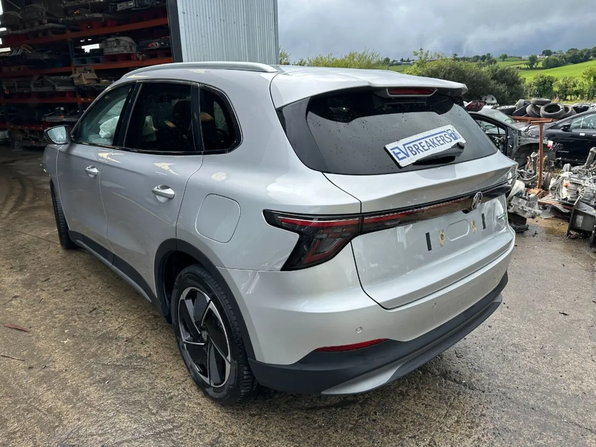 2025 MG S5 FOR BREAKING - Image 1