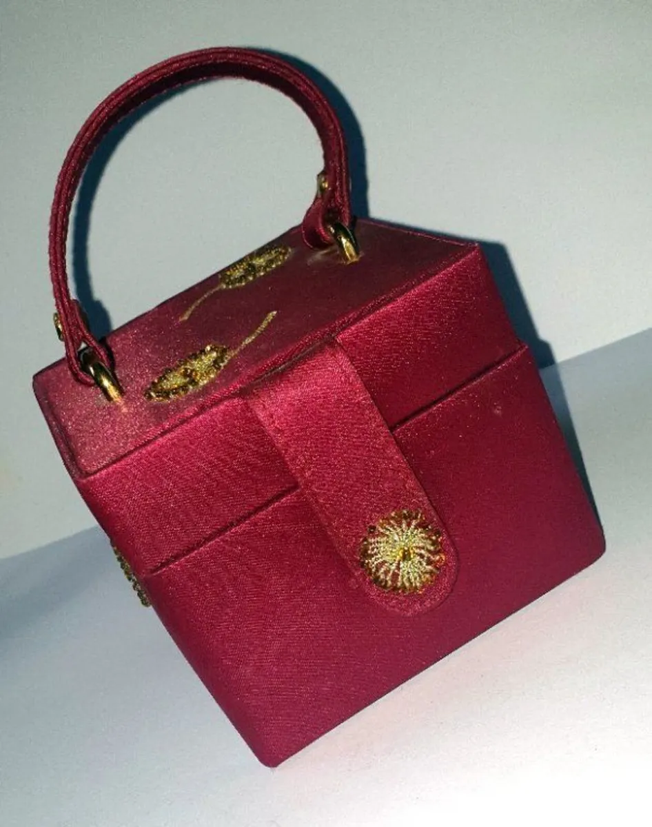 Vintage Jewellery Trinket Box - Image 3