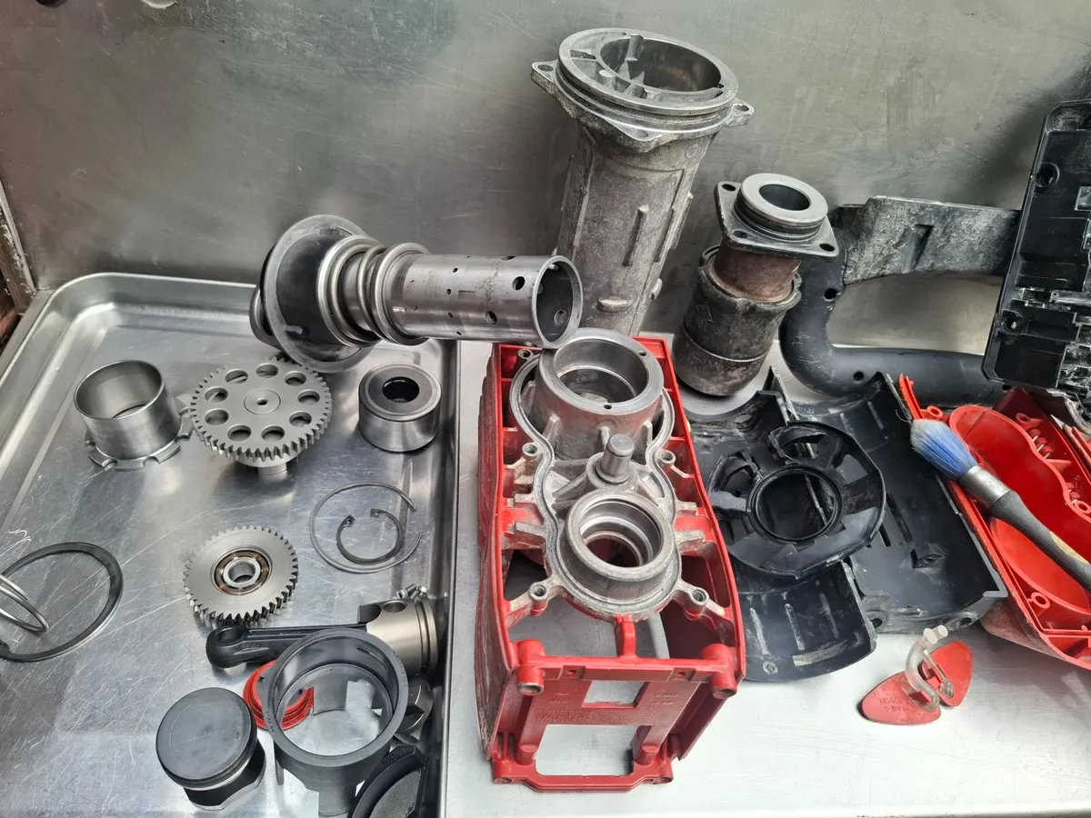 Hilti  drill/breaker ⚙️🔧 - Image 3