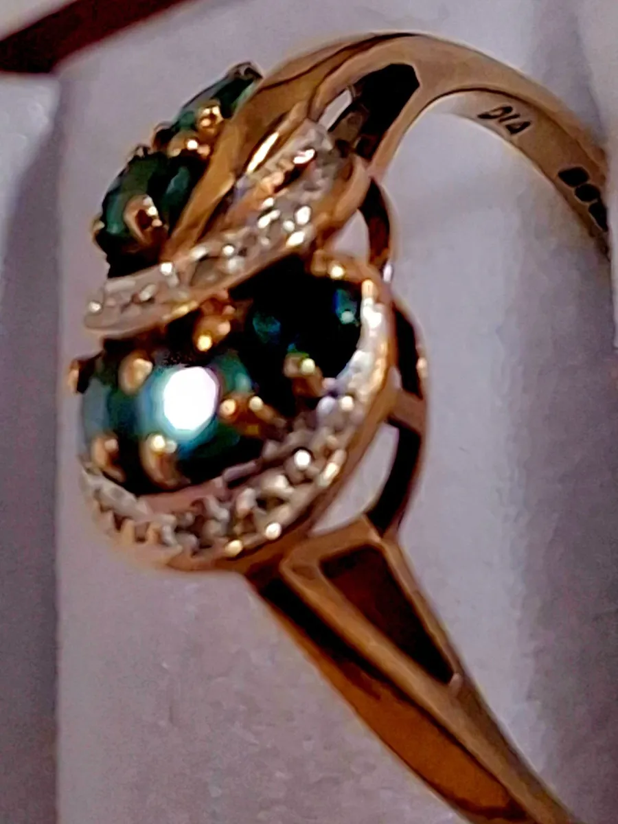 Vintage 9-Carat Gold Genuine Emerald & Diamond .. - Image 3