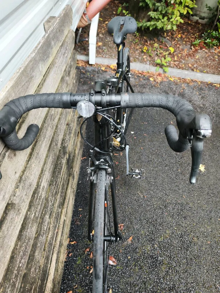 Road bike - Image 2