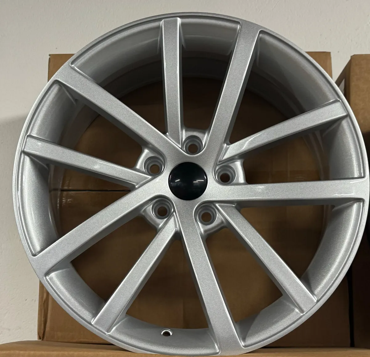 18” Vancouver 5x112 silver  & tyres