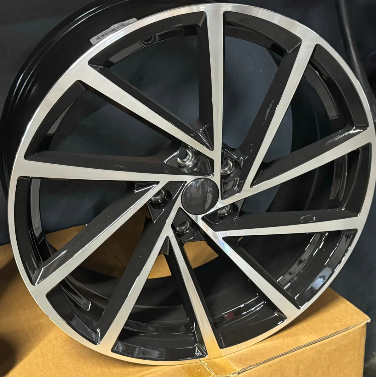 18” Spielberg 5x112 alloy & tyres