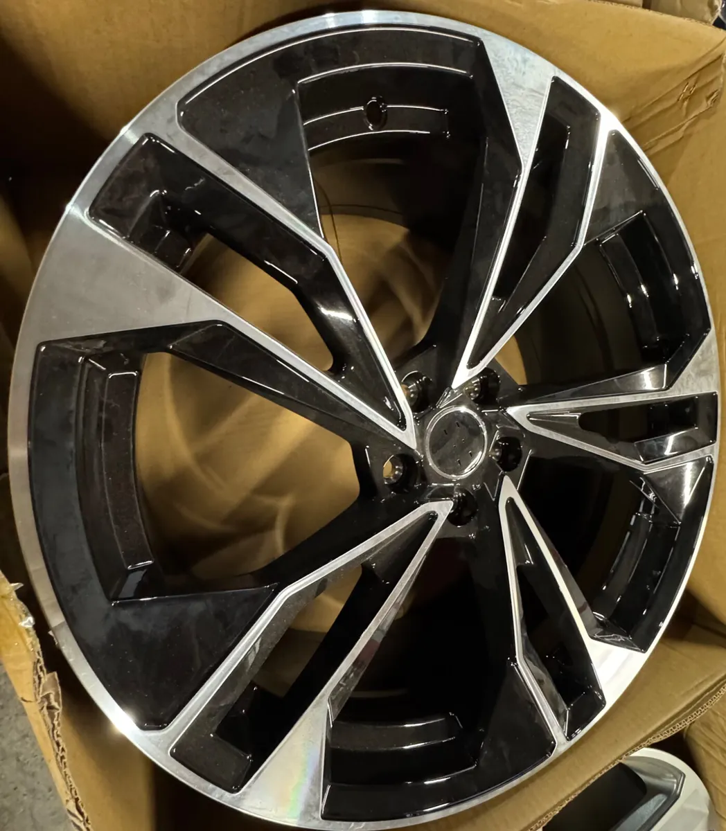 20” alloy and tyres 5x112 - Image 1
