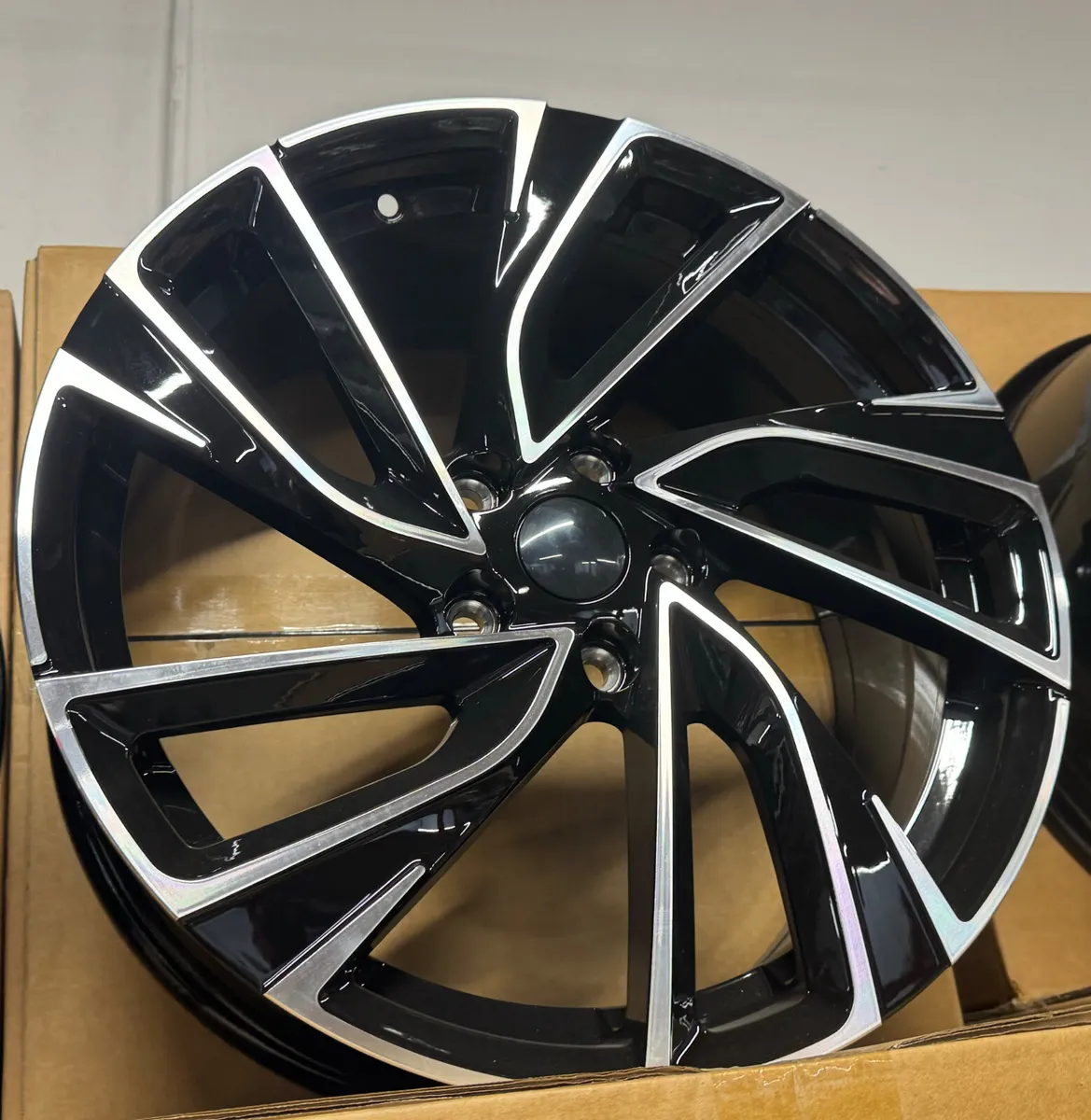 19” Adelaide 5x112 rims and tyres