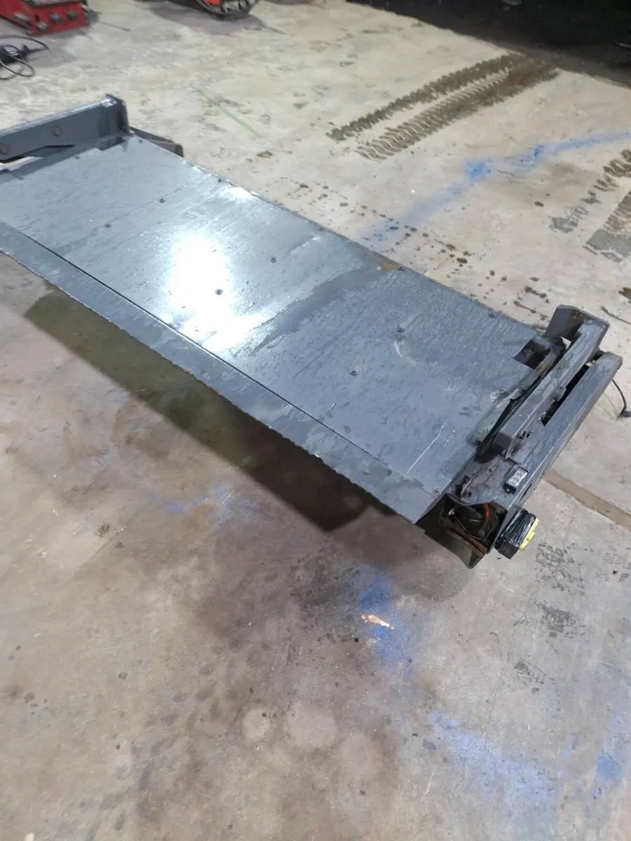 Tail lift for truck - Image 2