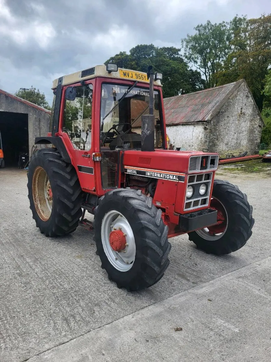 International 885xl - Image 2