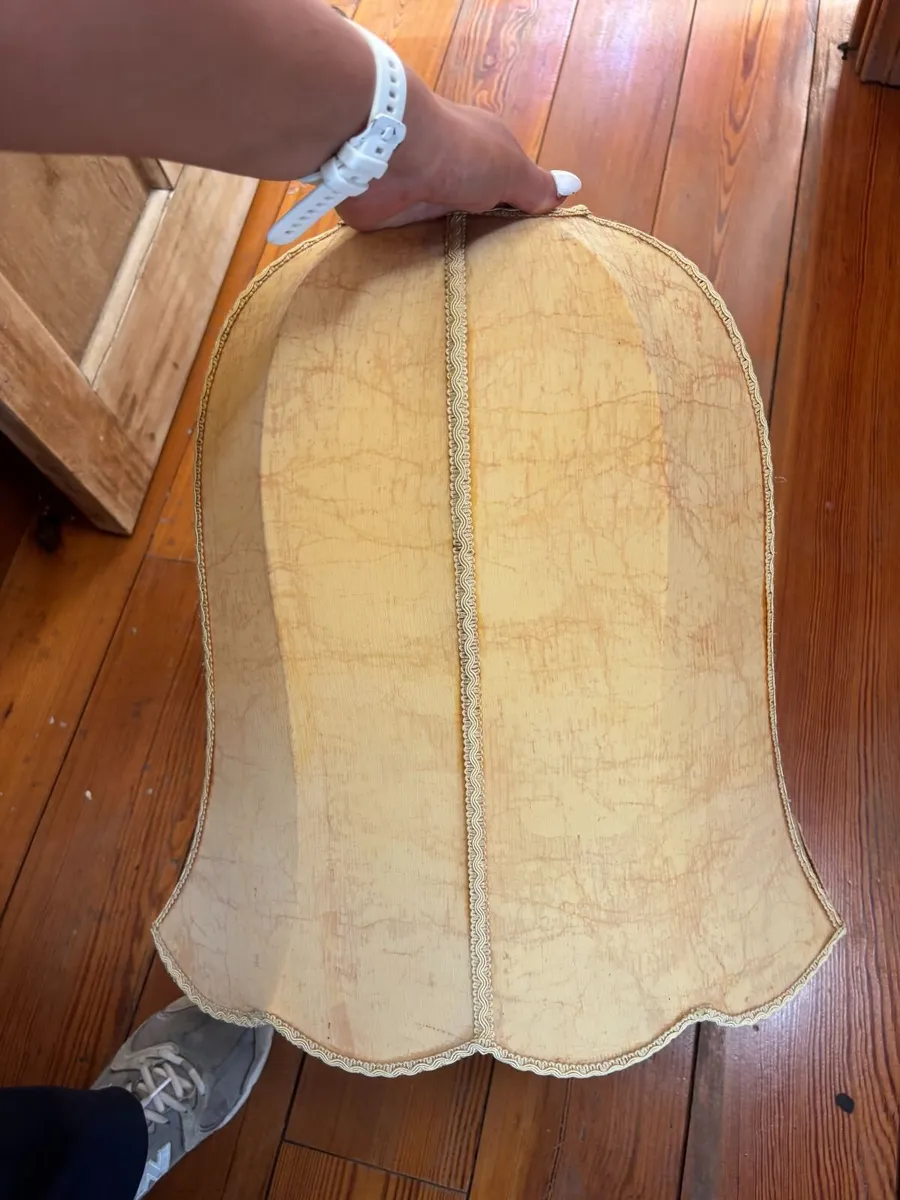 Vintage antique-style lampshade - Image 1