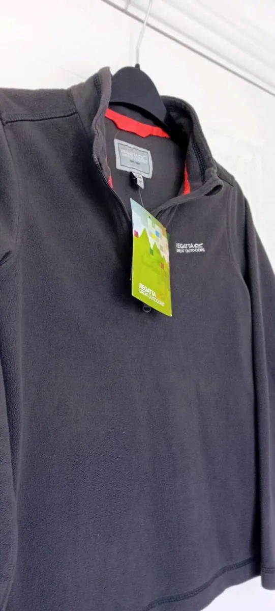 Boys Regatta Jumper NEW - Image 1