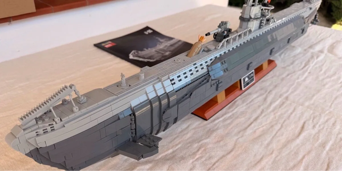 Revell brick system submarine - Image 3
