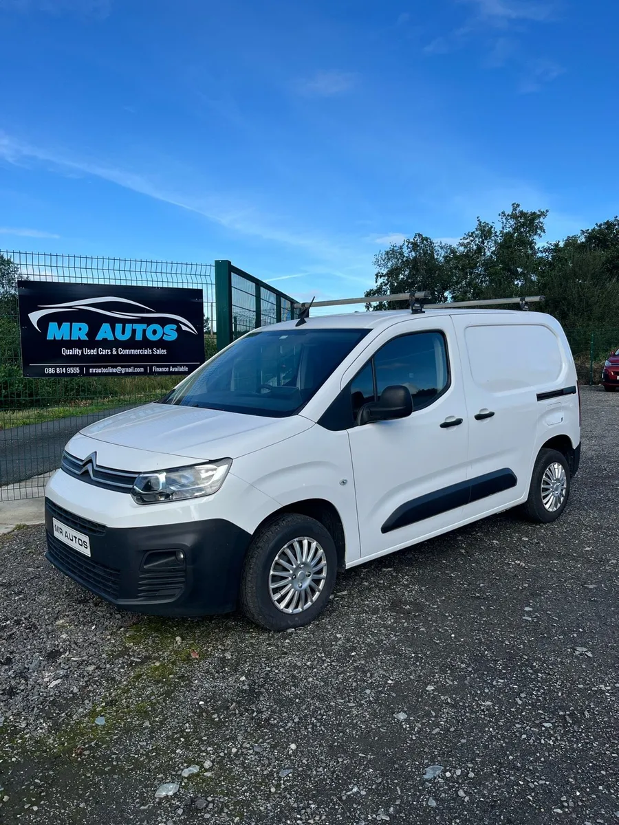 211 CITROEN BERLINGO HIGH SPEC - Image 2