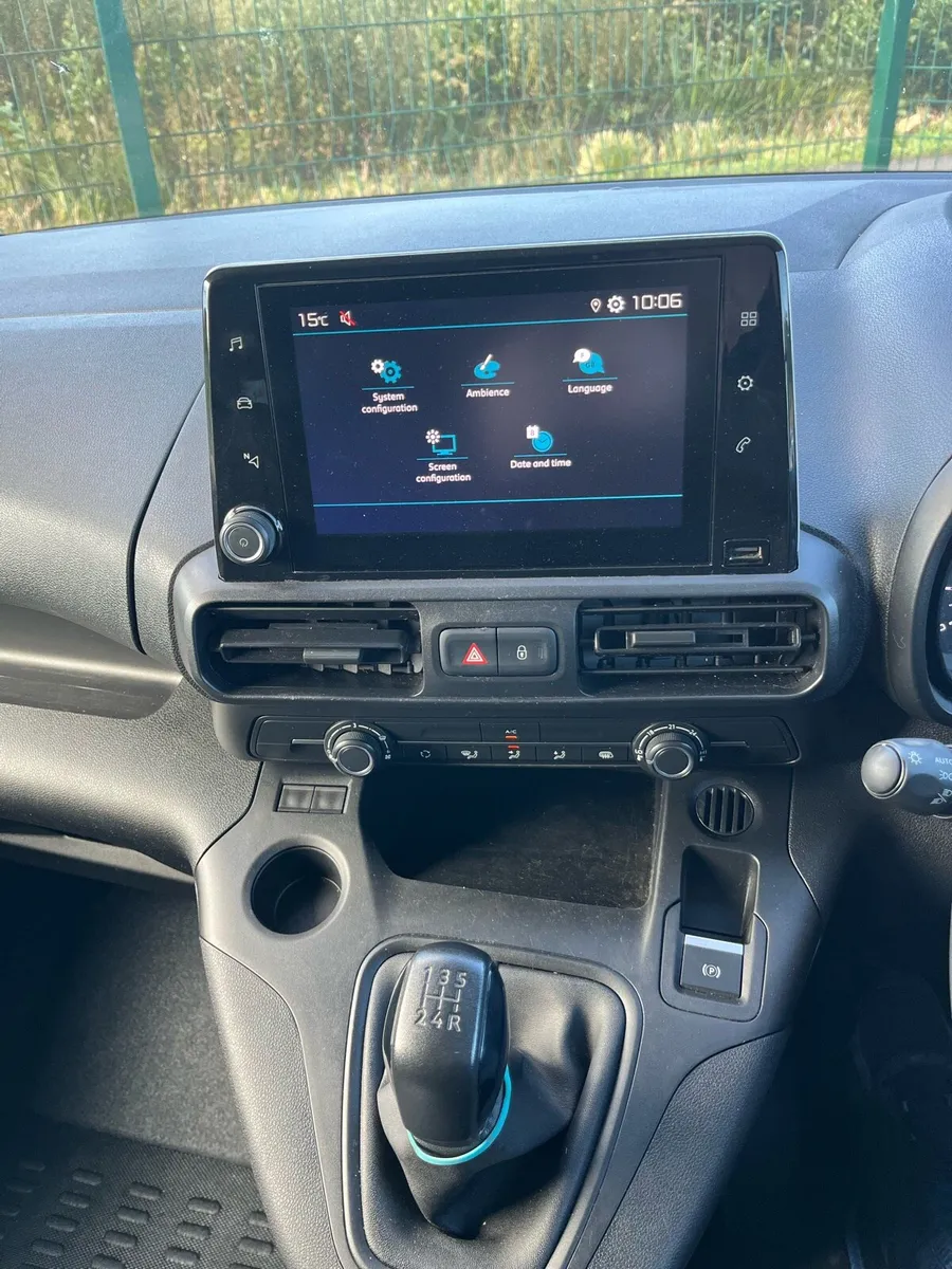 211 CITROEN BERLINGO HIGH SPEC - Image 4