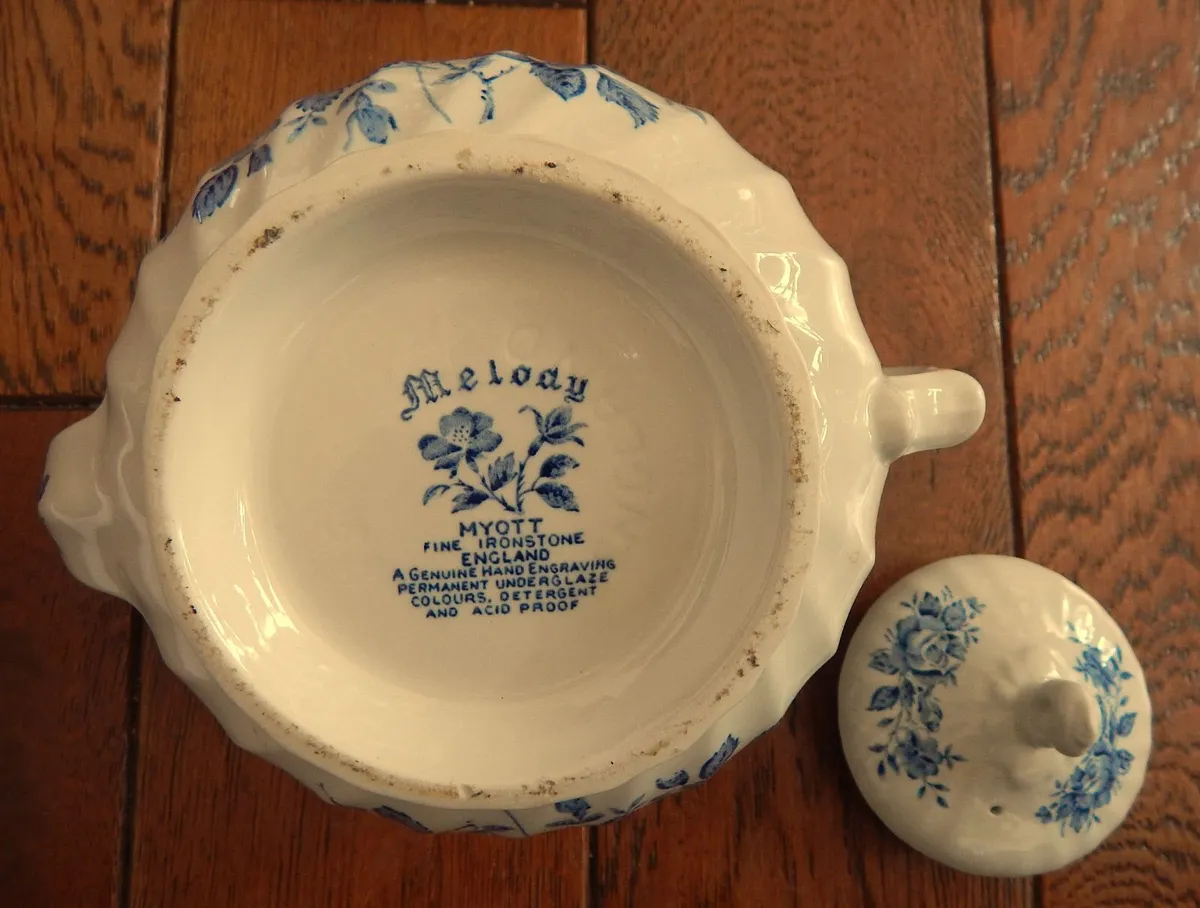 Vintage Myott Ironstone Teapot & Various Crockery - Image 4