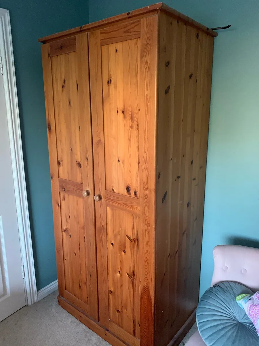 Wooden wardrobe - Image 1